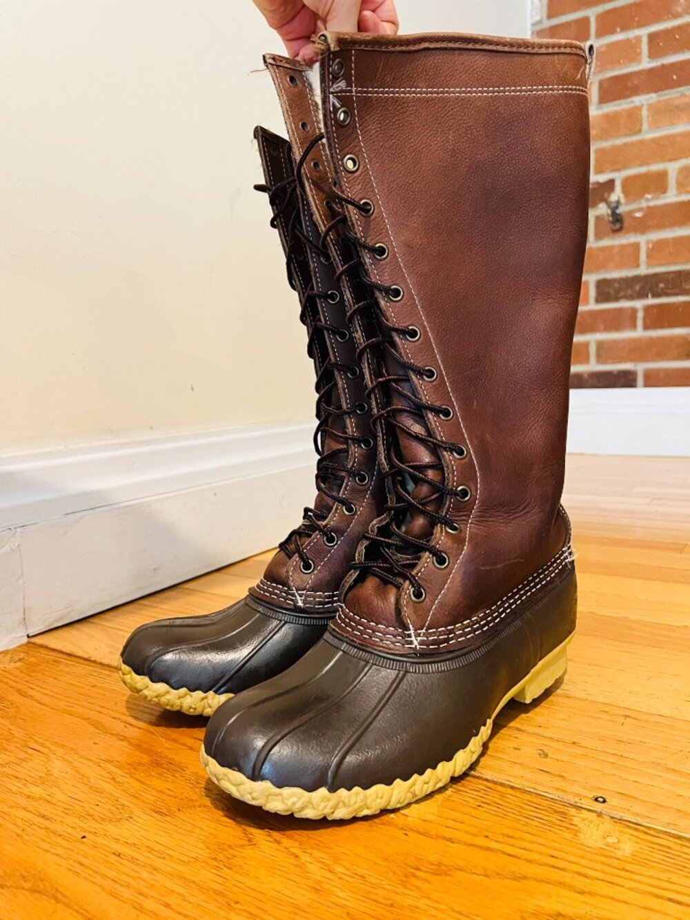 LL Bean USA Womens Bean Boot Size 8 Tall Leather Shearling Lined Lace Up 16" VTG